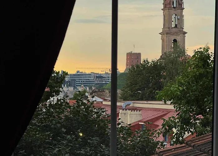 Jacuzzi Overlooking The Tower アパート